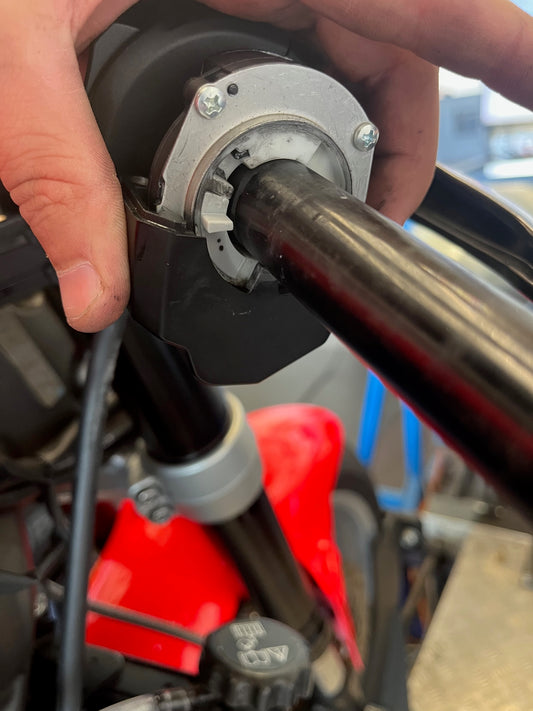 Adapter für Triumph Kurzhub Gasdrehgriff