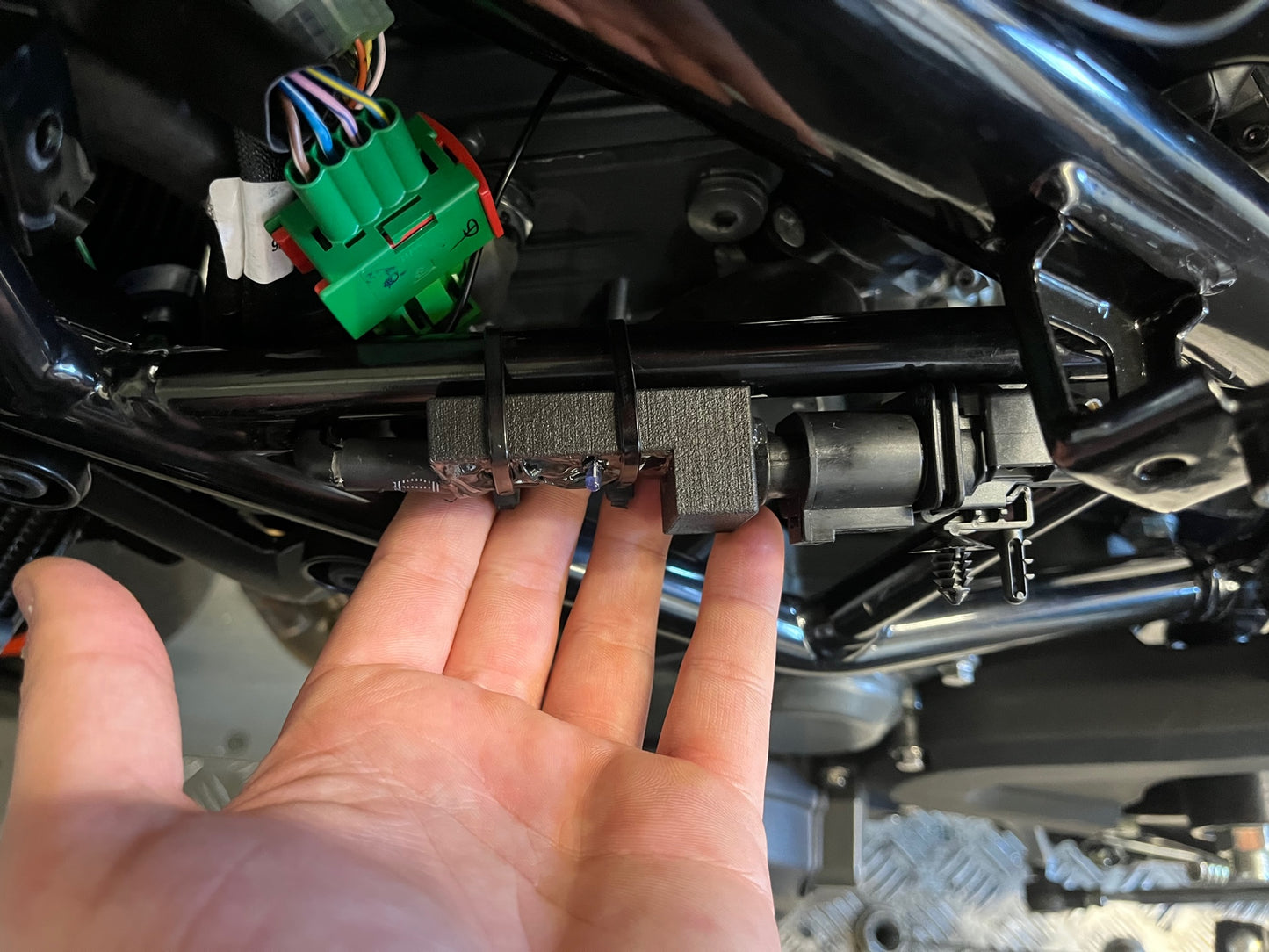 KTM RC390 Tuning Kit MCE/RP Exhaust - Rennstreckenumbau